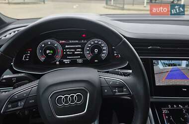 Внедорожник / Кроссовер Audi Q7 2020 в 