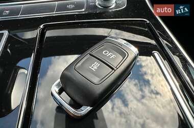 Внедорожник / Кроссовер Audi Q7 2020 в 