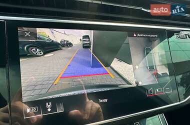 Внедорожник / Кроссовер Audi Q7 2020 в 