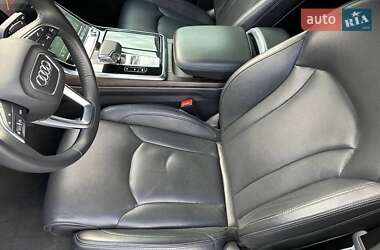 Внедорожник / Кроссовер Audi Q7 2020 в 