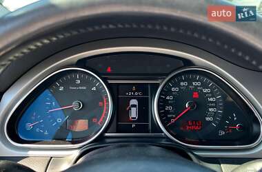 Внедорожник / Кроссовер Audi Q7 2011 в 