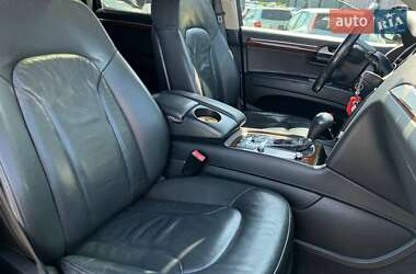 Внедорожник / Кроссовер Audi Q7 2011 в 