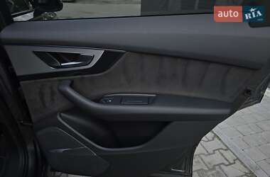 Внедорожник / Кроссовер Audi Q7 2019 в 