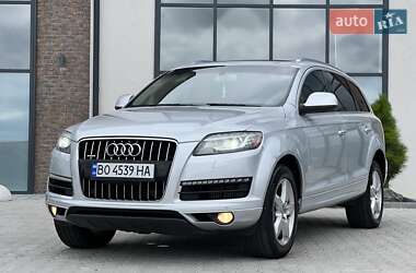 Внедорожник / Кроссовер Audi Q7 2012 в 