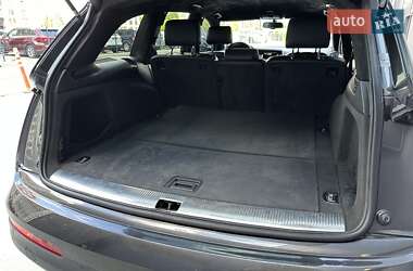 Внедорожник / Кроссовер Audi Q7 2007 в 