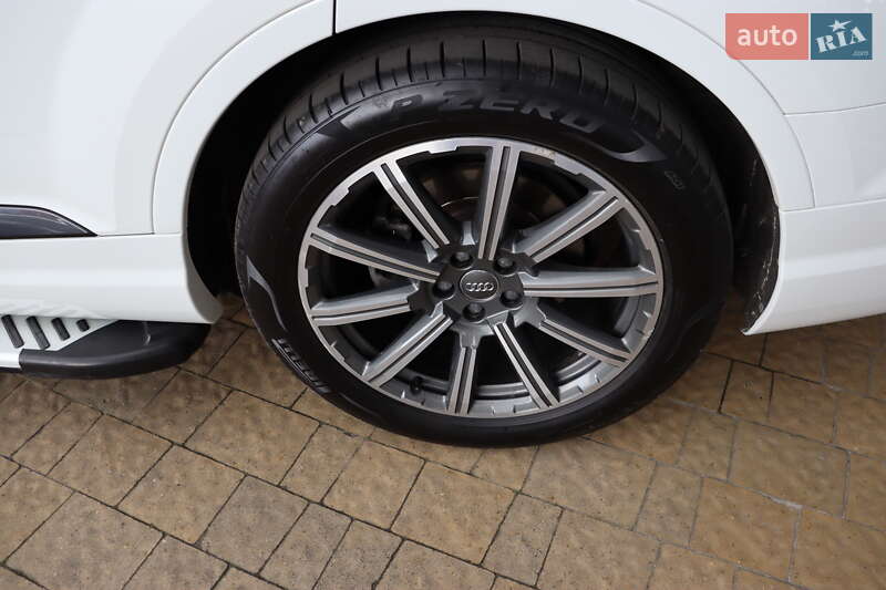 Внедорожник / Кроссовер Audi Q7 2016 в Львове фото 10 Внедорожник / Кроссовер Audi Q7 2016 в Львове