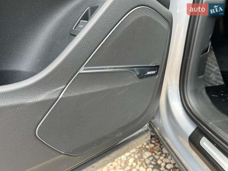 Внедорожник / Кроссовер Audi Q7 2017 в Любомле