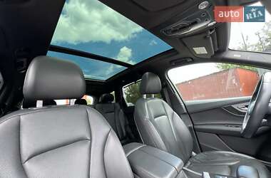 Внедорожник / Кроссовер Audi Q7 2017 в 