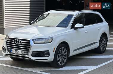 Внедорожник / Кроссовер Audi Q7 2019 в 