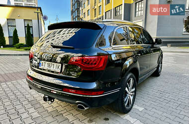 Внедорожник / Кроссовер Audi Q7 2015 в 