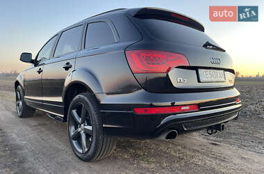 Внедорожник / Кроссовер Audi Q7 2015 в 