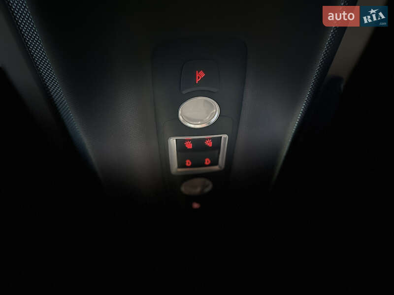 Внедорожник / Кроссовер Audi Q7 2015 в Днепре