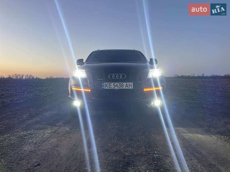 Внедорожник / Кроссовер Audi Q7 2015 в Днепре