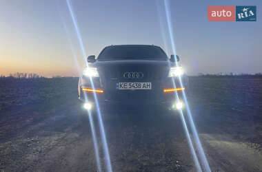 Внедорожник / Кроссовер Audi Q7 2015 в 