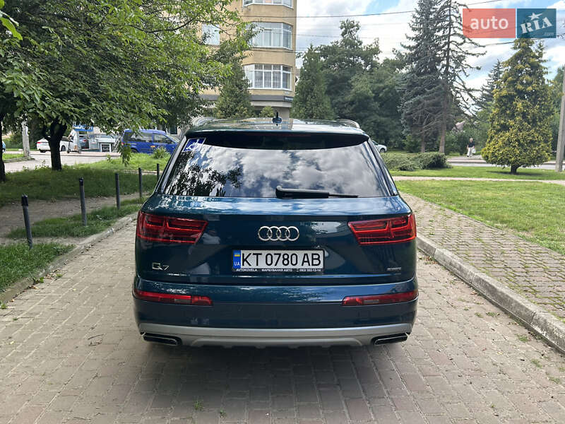 Внедорожник / Кроссовер Audi Q7 2017 в Ивано-Франковске