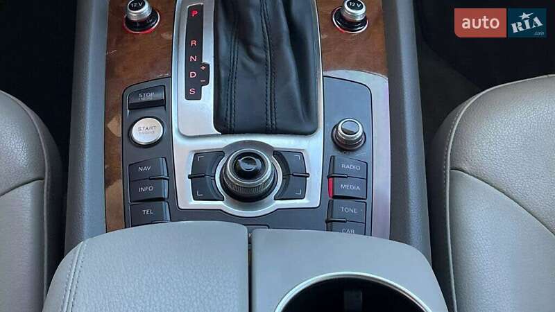 Внедорожник / Кроссовер Audi Q7 2015 в Львове