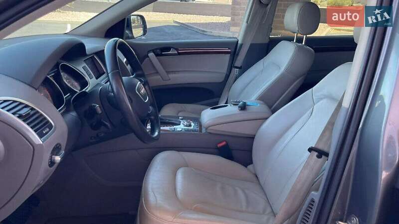 Внедорожник / Кроссовер Audi Q7 2015 в Львове