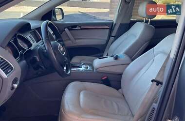 Внедорожник / Кроссовер Audi Q7 2015 в 
