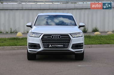 Внедорожник / Кроссовер Audi Q7 2018 в 