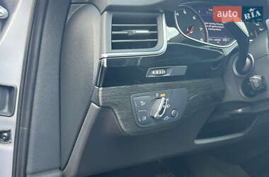 Внедорожник / Кроссовер Audi Q7 2017 в 