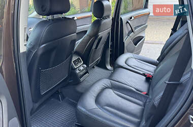 Внедорожник / Кроссовер Audi Q7 2013 в 