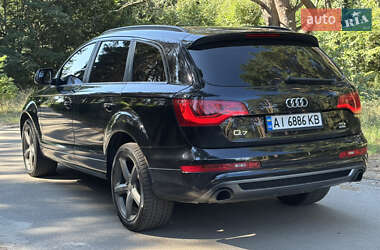Внедорожник / Кроссовер Audi Q7 2013 в 