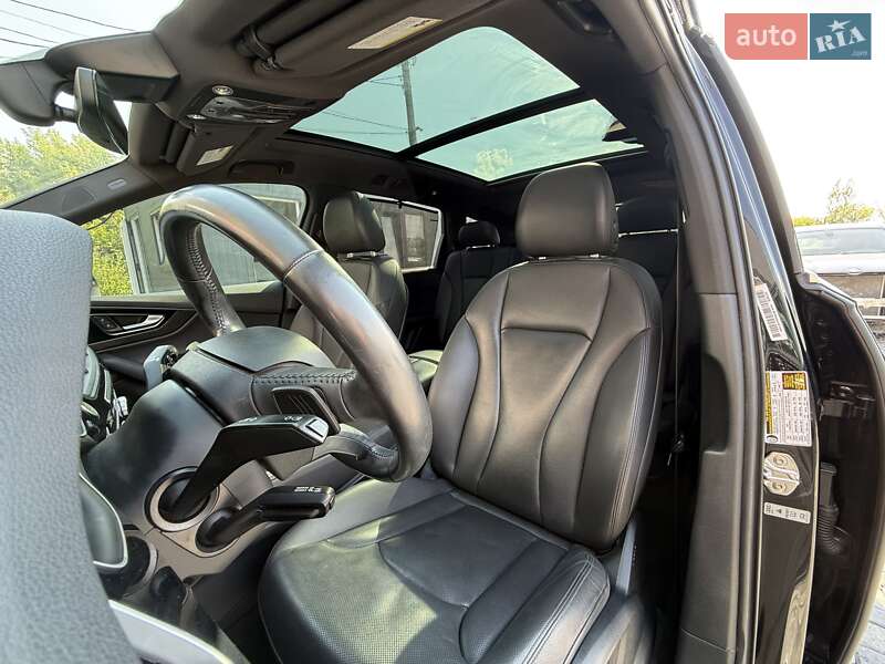 Внедорожник / Кроссовер Audi Q7 2017 в Львове