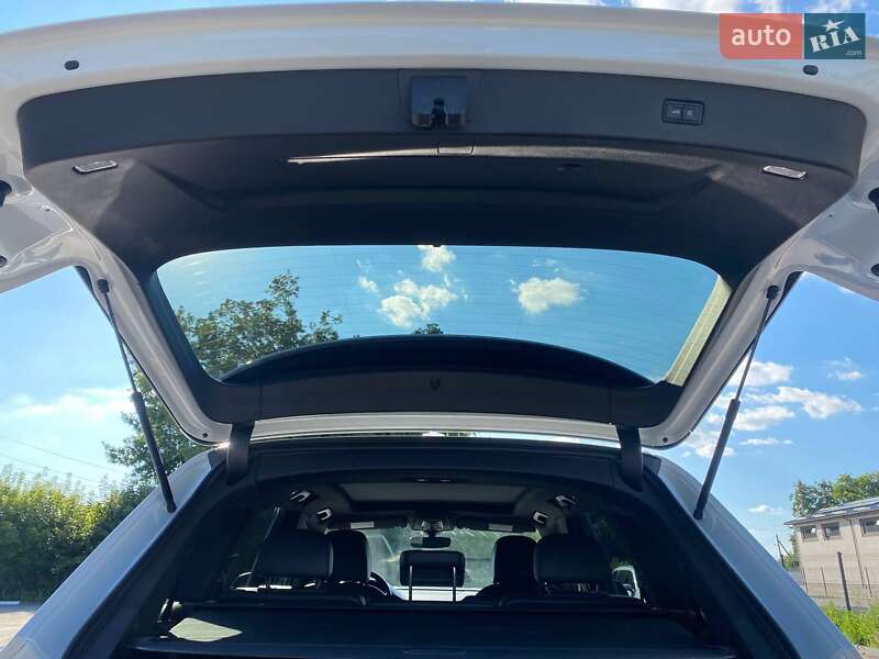 Внедорожник / Кроссовер Audi Q7 2016 в Казатине