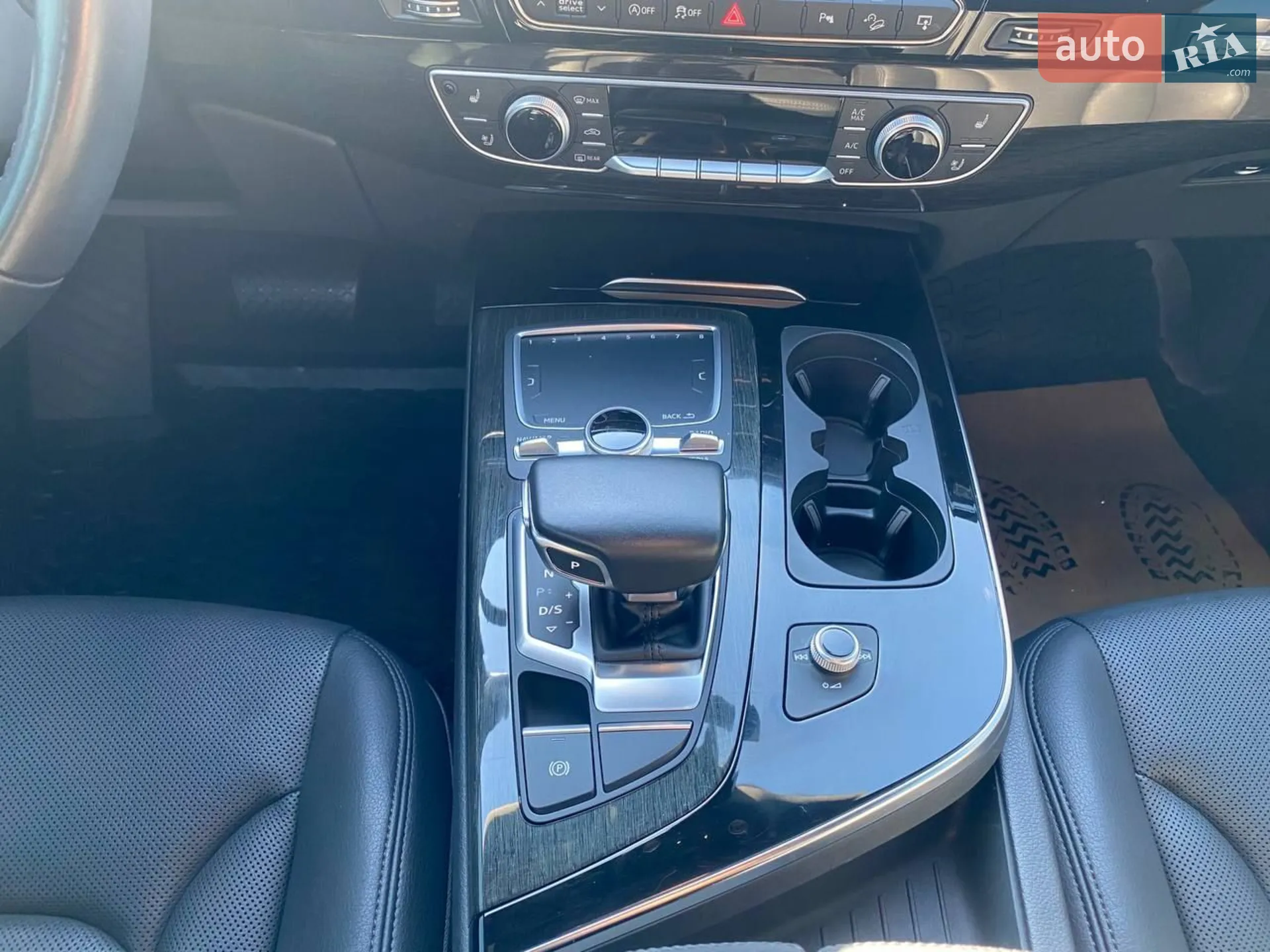 2016 Audi Q7 - мініатюра 21