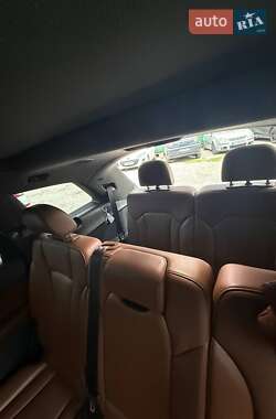 Внедорожник / Кроссовер Audi Q7 2018 в 