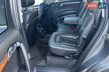 Внедорожник / Кроссовер Audi Q7 2013 в 
