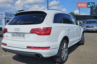 Внедорожник / Кроссовер Audi Q7 2010 в 