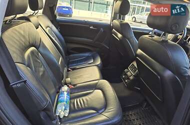Внедорожник / Кроссовер Audi Q7 2006 в 