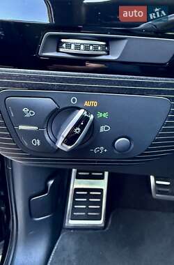 Внедорожник / Кроссовер Audi Q7 2017 в 