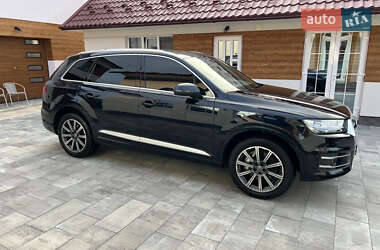 Audi Q7 2017