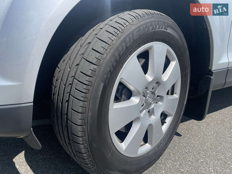 Внедорожник / Кроссовер Audi Q7 2012 в Киеве