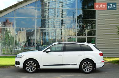 Внедорожник / Кроссовер Audi Q7 2019 в 