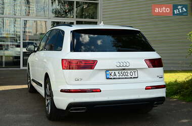 Внедорожник / Кроссовер Audi Q7 2019 в 