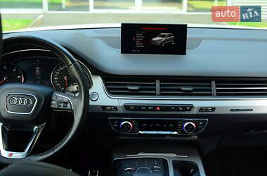 Внедорожник / Кроссовер Audi Q7 2019 в 