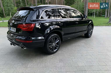 Внедорожник / Кроссовер Audi Q7 2013 в 