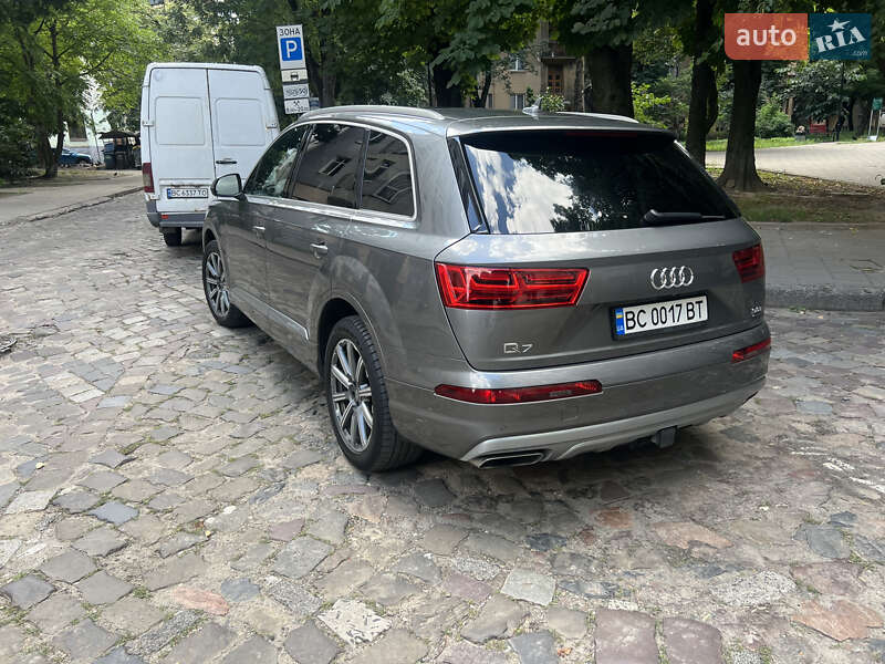 Внедорожник / Кроссовер Audi Q7 2017 в Львове