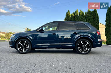 Внедорожник / Кроссовер Audi Q7 2019 в 