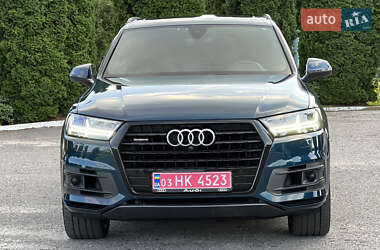 Внедорожник / Кроссовер Audi Q7 2019 в 