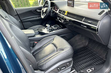 Внедорожник / Кроссовер Audi Q7 2019 в 