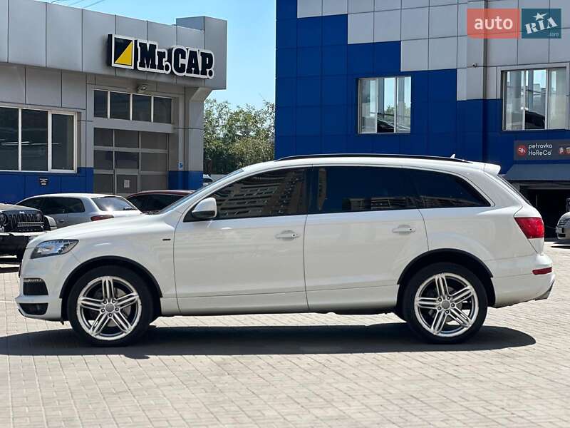 Внедорожник / Кроссовер Audi Q7 2012 в Одессе