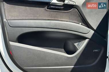 Внедорожник / Кроссовер Audi Q7 2012 в 