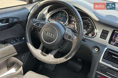 Внедорожник / Кроссовер Audi Q7 2012 в 