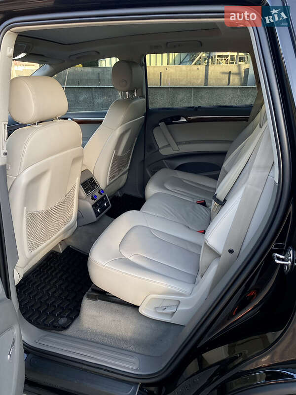 Внедорожник / Кроссовер Audi Q7 2015 в Харькове фото 11 Внедорожник / Кроссовер Audi Q7 2015 в Харькове