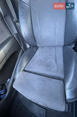 Внедорожник / Кроссовер Audi Q7 2010 в 