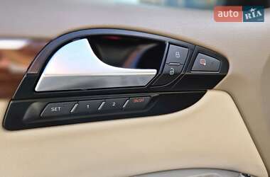 Внедорожник / Кроссовер Audi Q7 2012 в 